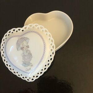 Small Precious Moments Heart-Shaped Jewelry/Trinket Box in “April”